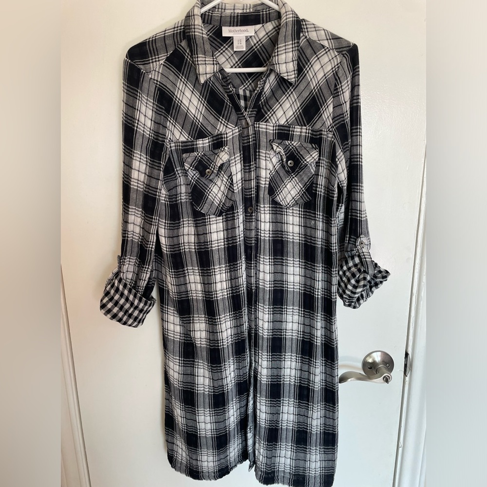 Motherhood Maternity Plaid Button-Down Top Tunic